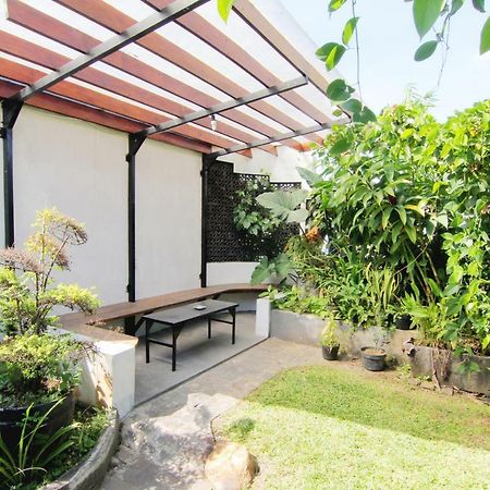 Neo Moritz Homestay Bandung Exterior photo